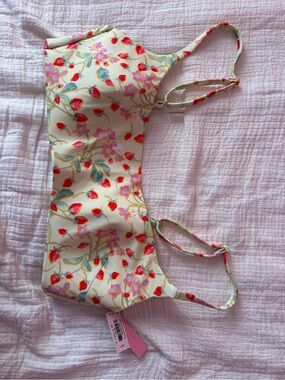 Victoria's Secret Cream Floral Strawberry Print Tank with Pink Tags